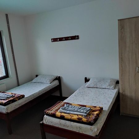 Mico Np Guest House Yeni Pazar Dış mekan fotoğraf