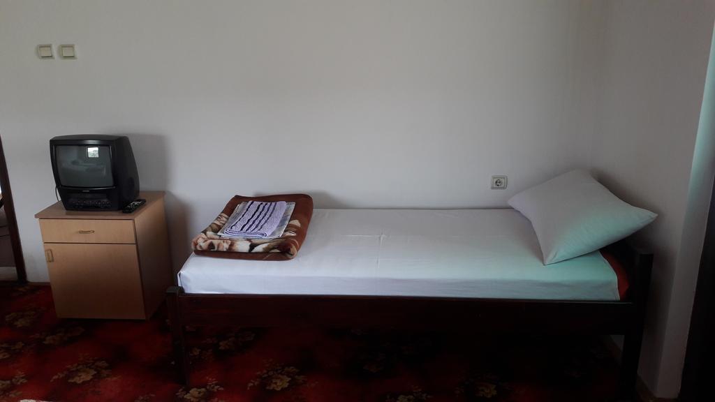 Mico Np Guest House Yeni Pazar Dış mekan fotoğraf
